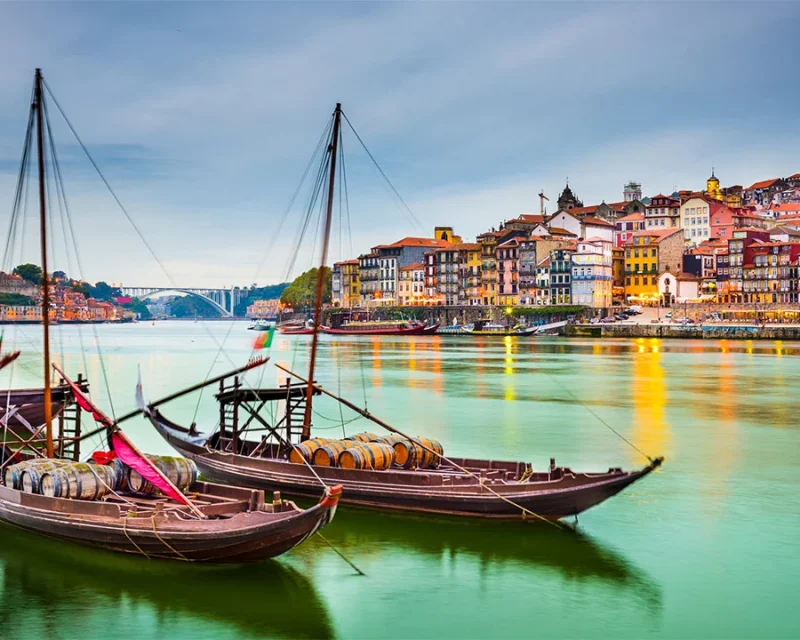 urban transformation for tourists (3)